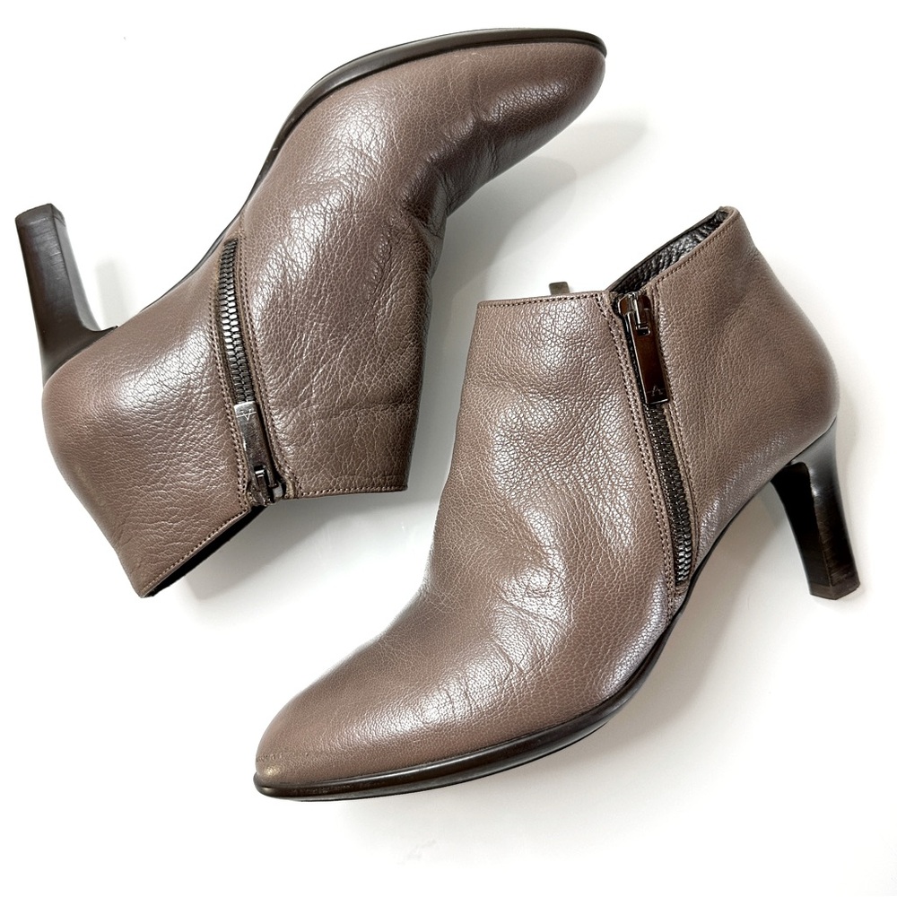 Aquatalia Italian Taupe Leather Heeled Boots 7 - Picture 2 of 11